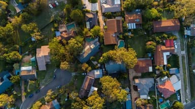 Thousand of NSW renters refunded $180,000 for illegal fees