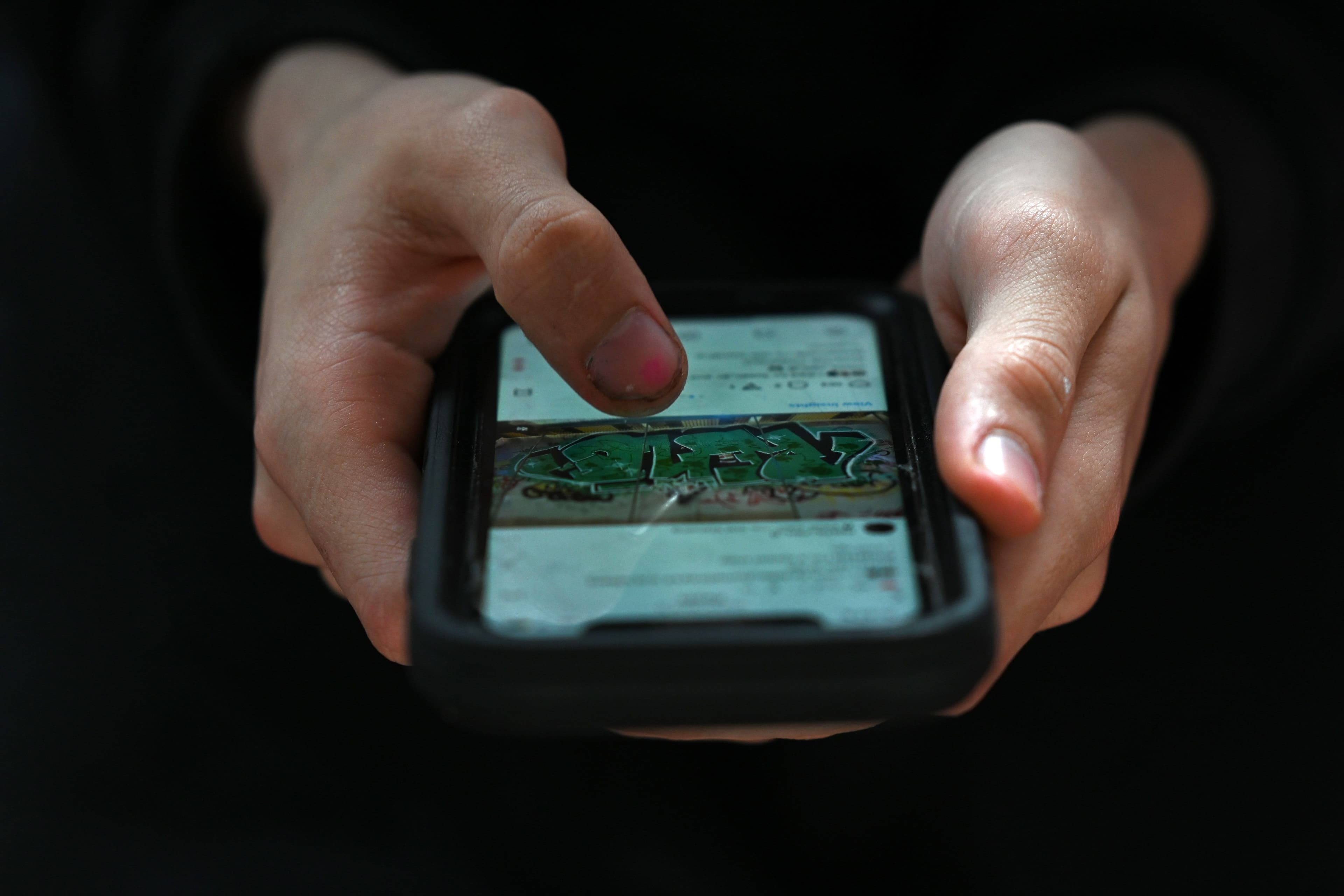 South Korea Government announces ban on phones in schools