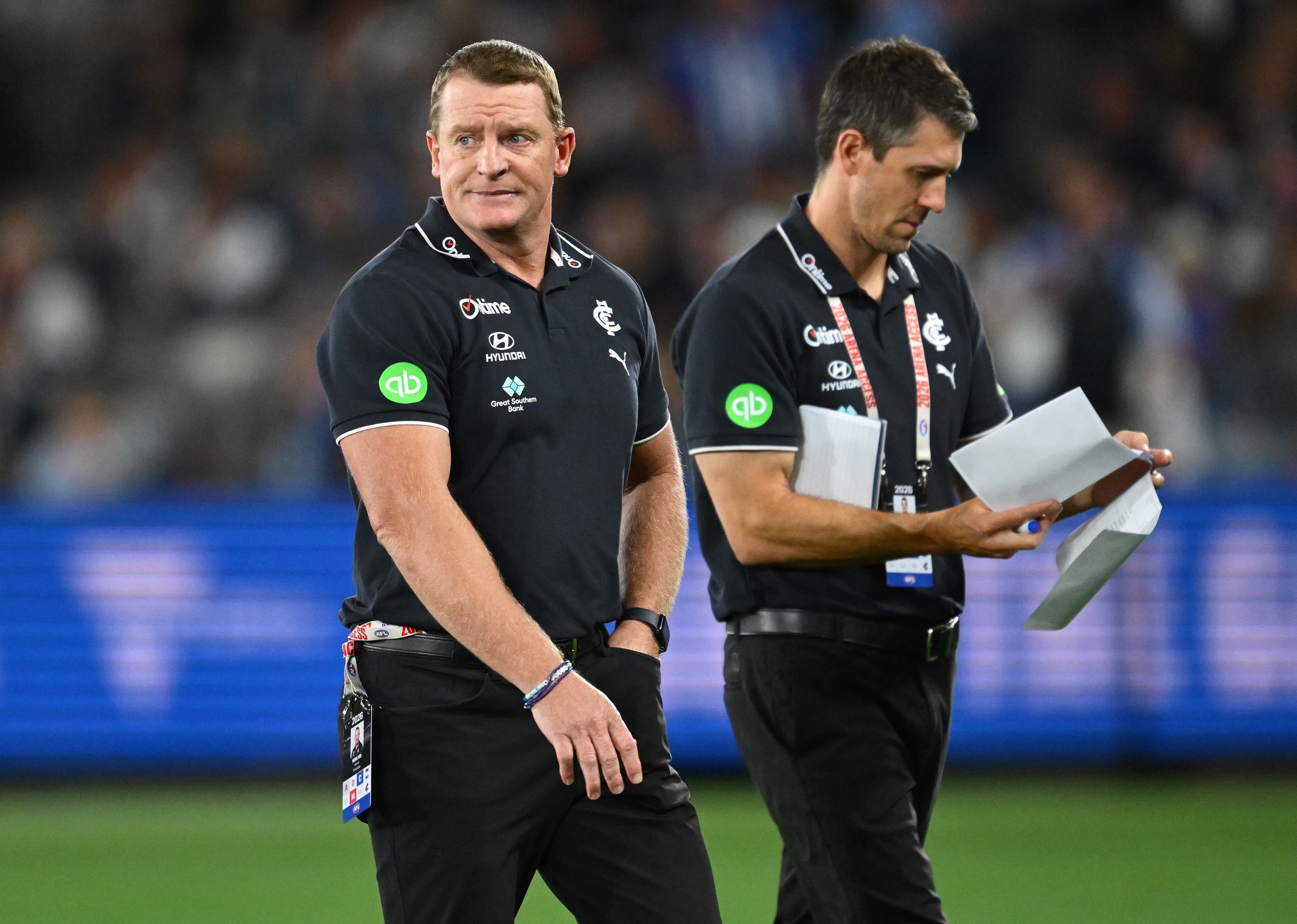 Michael Voss resigns as coach of Carlton after losses