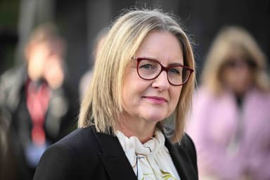 Victoria to make public transport free for under 18s