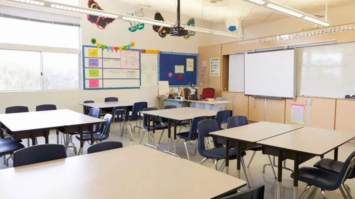 Queensland agrees to public school deal with Federal Govt