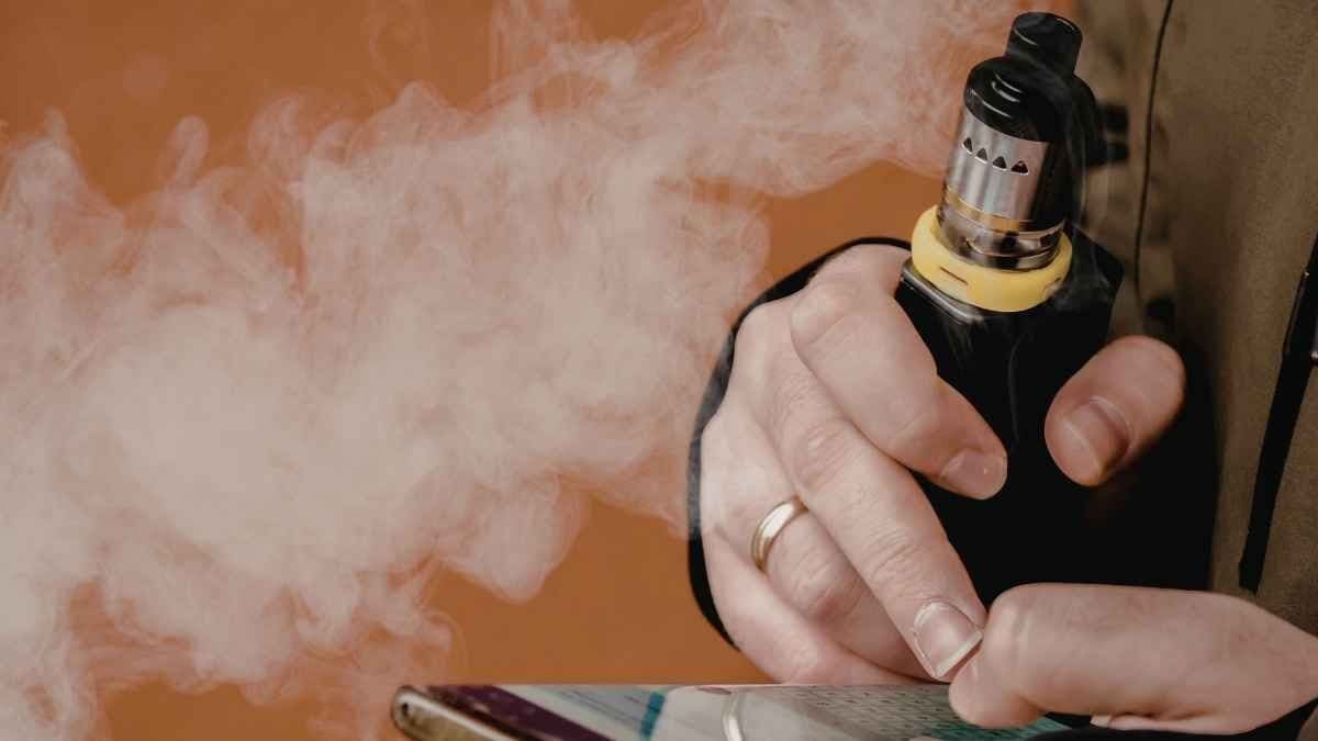 A new Aussie-led study has suggested vaping causes cancer