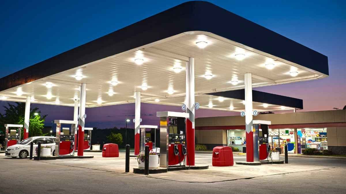 Qld Govt announces plans for publicly owned petrol stations